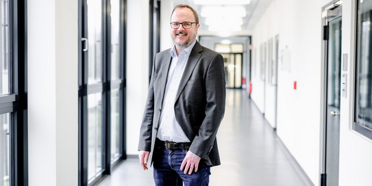 Prof. Stefan Kast Prof. Stefan Kast